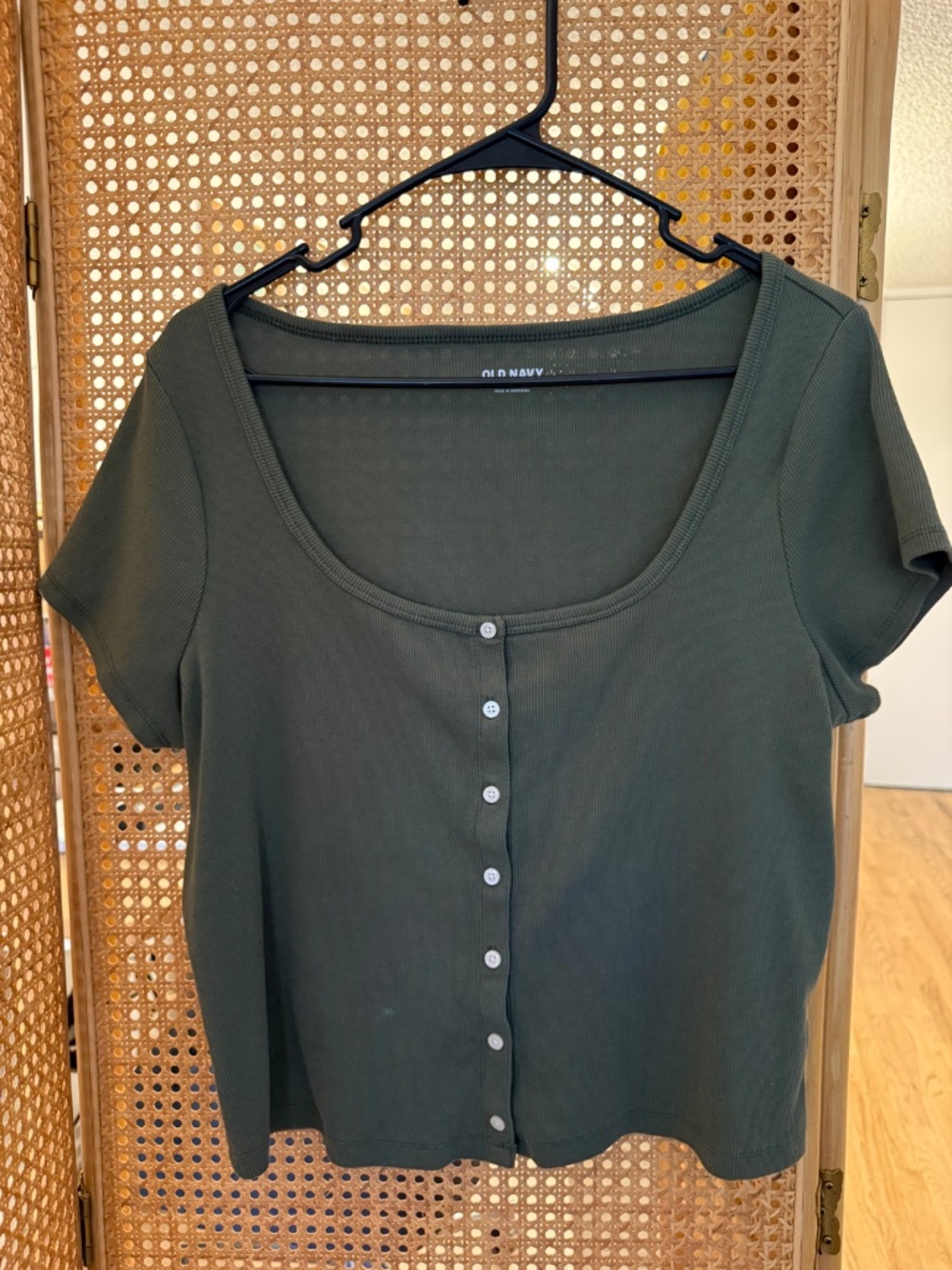 PLUS SIZE: Old Navy Crop Top Swoop Neck Olive Green